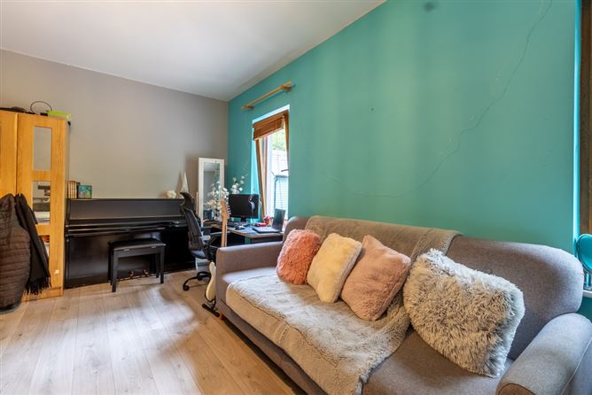 Mount Hillary Holiday Pods, Curraghrour West, Banteer, Cork