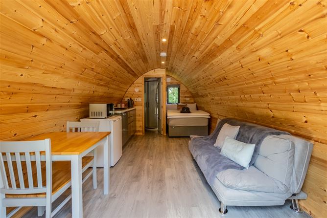 Mount Hillary Holiday Pods, Curraghrour West, Banteer, Cork