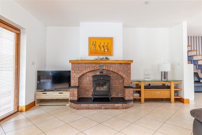 Mount Hillary Holiday Pods, Curraghrour West, Banteer, Cork