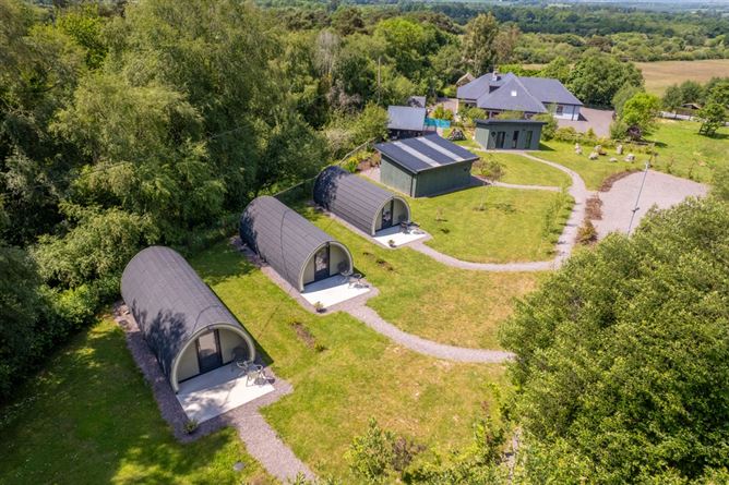 Mount Hillary Holiday Pods, Curraghrour West, Banteer, Cork