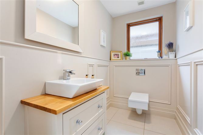 2 Broomfield Woods, Malahide, Dublin