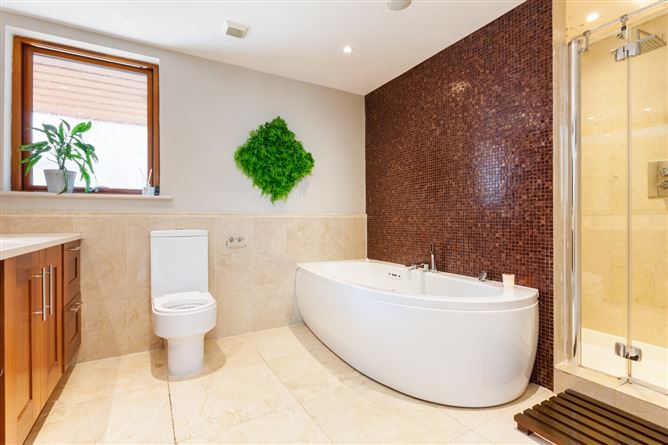 2 Broomfield Woods, Malahide, Dublin