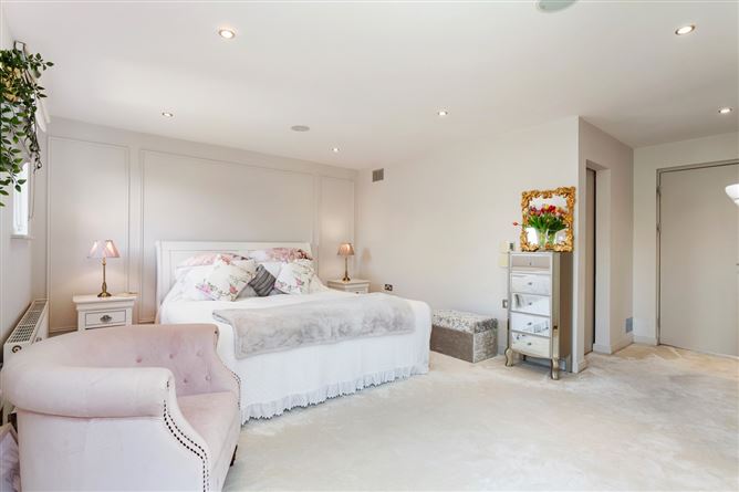 2 Broomfield Woods, Malahide, Dublin