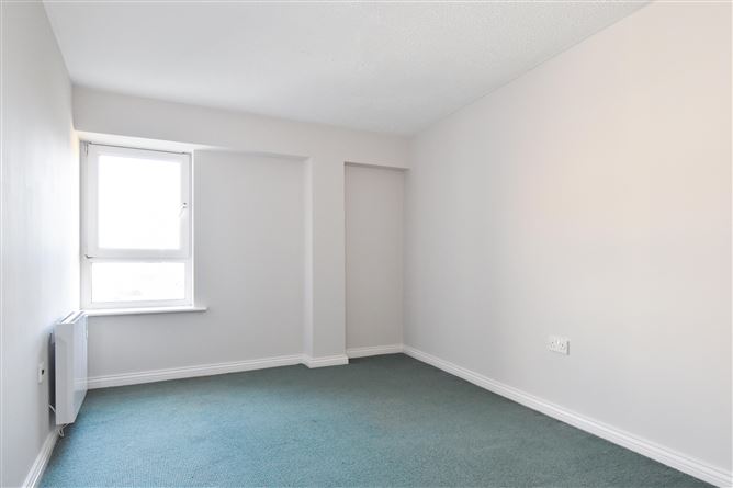 38 Arasain na Mara, Grattan Road, Salthill, Galway City
