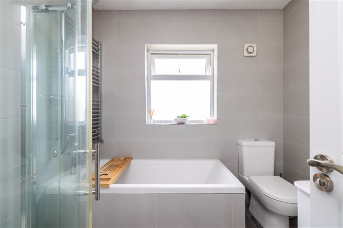 4 Fairways, Rathfarnham, Dublin 14