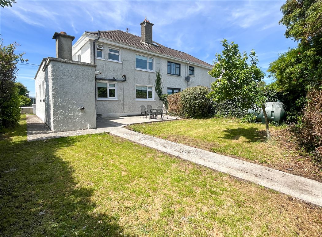 18 Ard Na Mara, Salthill, Galway