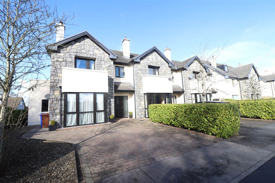 109 The Willows, Athenry, County Galway