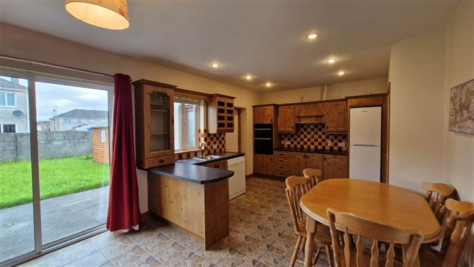 24 Lissadyra, Ballygaddy Road, Tuam, Co. Galway