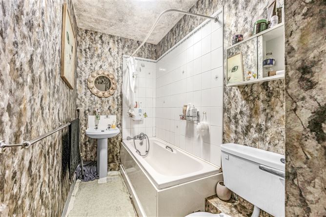 Photo 10 of 11 — Apartment 120, Block 4, Custom Hall, Gardiner Street Lower, North City Centre, Dublin 1