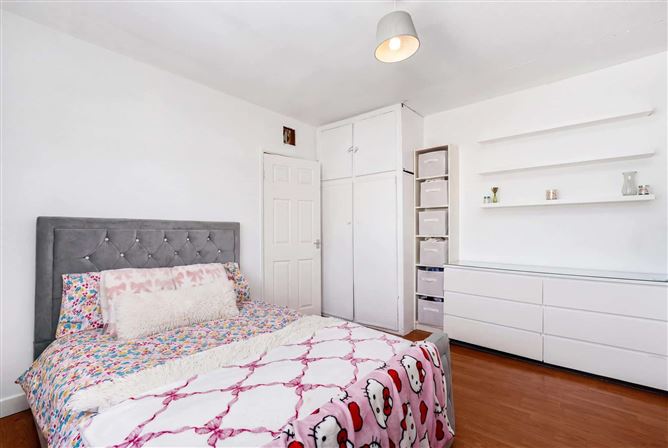 Photo 14 of 25 — 78 Tamarisk Avenue, Kilnamanagh, Dublin 24