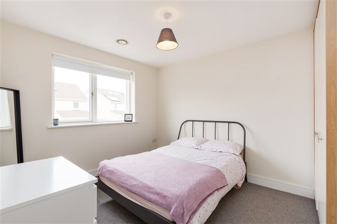 10 Diswellstown Park, Hamilton Park, Castleknock, Dublin 15