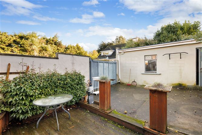 The Townhouse, 3 Taney Park, Dundrum, Dublin 14