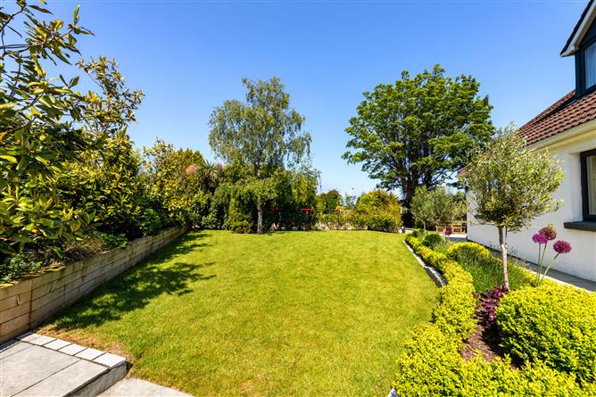 Machray, 4 Springfield Park, Foxrock, Dublin 18