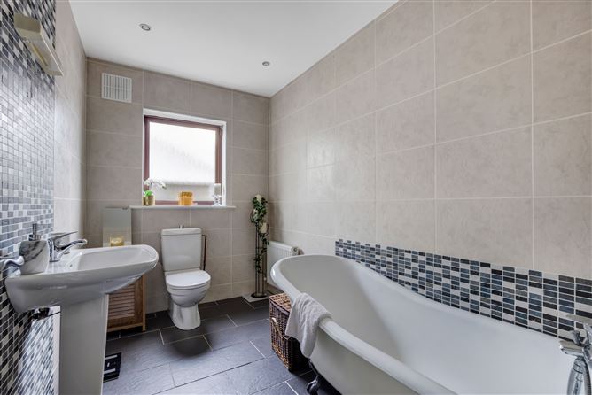 24 Ledwidge Hall, Slane, Co. Meath