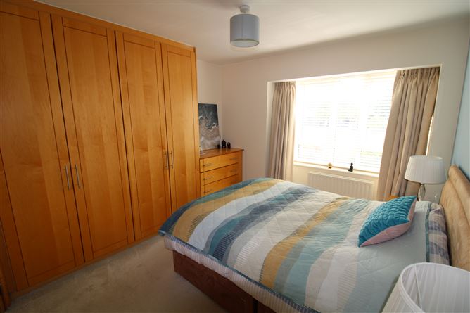 2 Blackwood Place, Ongar, Dublin 15