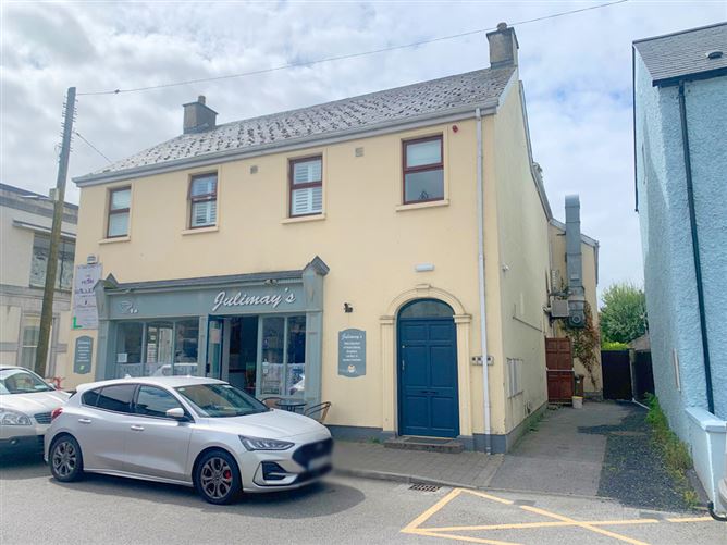 2 Walnut Grove, Kilbeggan, Westmeath