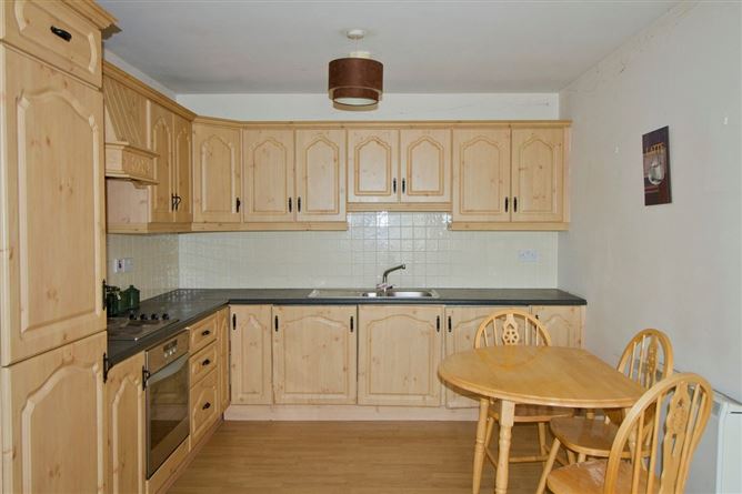 2 Walnut Grove, Kilbeggan, Westmeath