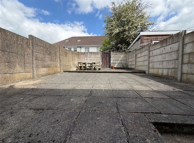 Photo 46 of 53 — 188 Robertshill, Circular Road, Kilkenny, Kilkenny
