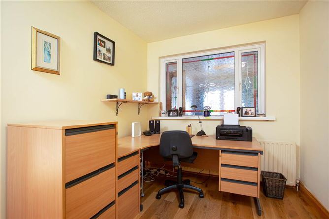 80 Woodview Heights, Lucan, Dublin