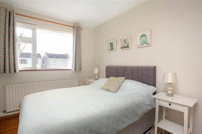 80 Woodview Heights, Lucan, Dublin