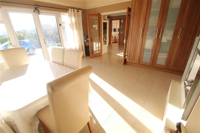 Vesca Lodge, Strawberry Hill, Monkstown, Cork