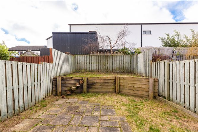 7 Hunters Avenue, Hunterswood, Ballycullen, Dublin 24