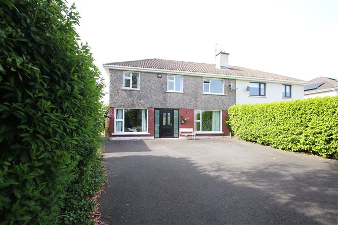 27 Ard na Ri, Carrigaline, Cork