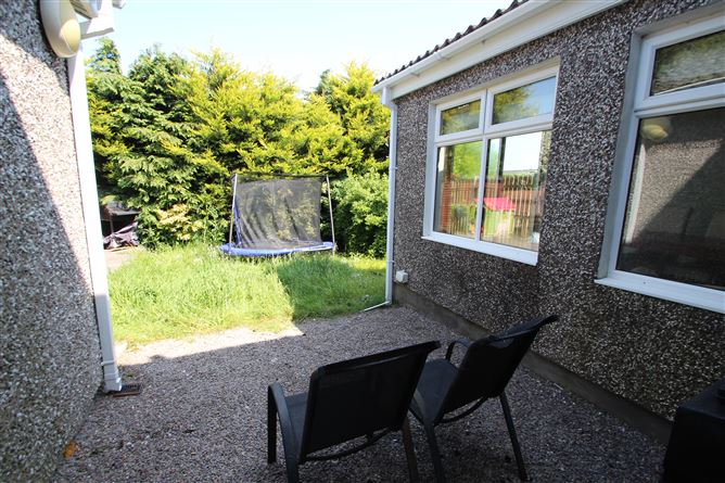 27 Ard na Ri, Carrigaline, Cork