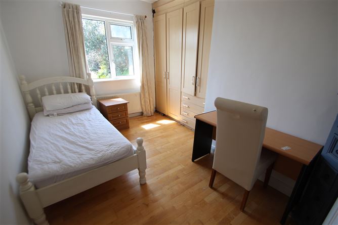 27 Ard na Ri, Carrigaline, Cork
