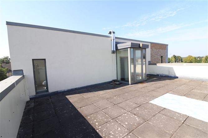 Apt 17 Crescent Court, St Nessan's Rd , Dooradoyle, Limerick