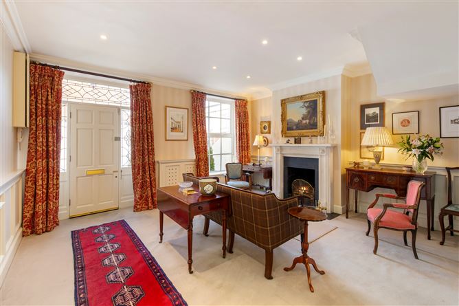 12 Simmons Court, Simmonscourt Road, Ballsbridge, Dublin 4