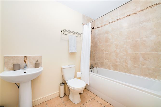 11 BARNWELL TERRACE, Hansfield, Clonsilla,   Dublin 15