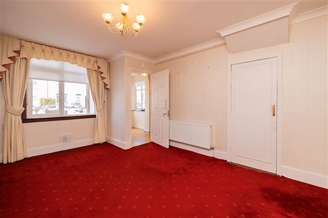 https://photos-a.propertyimages.ie/media/4/8/8/4923884/acaa4907-b284-48b8-8131-d52a6b369fbf_l.jpg
