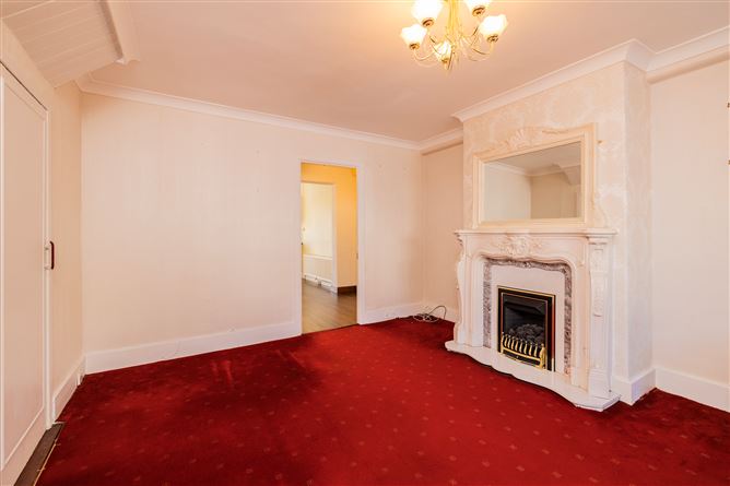 https://photos-a.propertyimages.ie/media/4/8/8/4923884/acaa4907-b284-48b8-8131-d52a6b369fbf_l.jpg