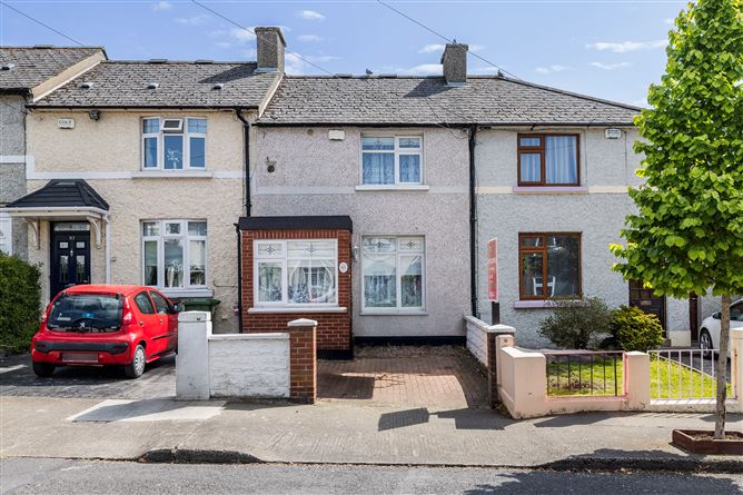 https://photos-a.propertyimages.ie/media/4/8/8/4923884/acaa4907-b284-48b8-8131-d52a6b369fbf_l.jpg