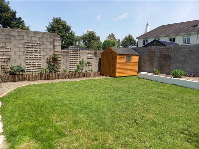 17 Rheban Avenue, Athy, County Kildare