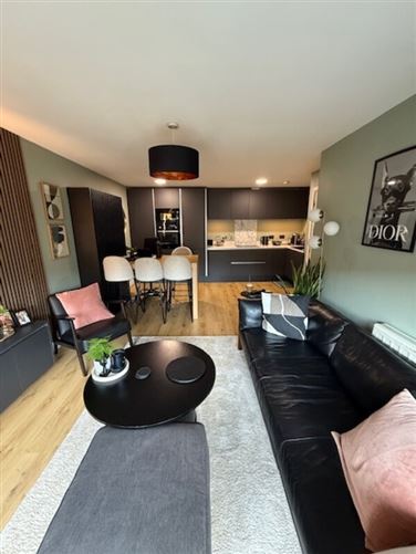 Modern Dublin 8 Base – City & Sight, Kilmainham, Dublin 8