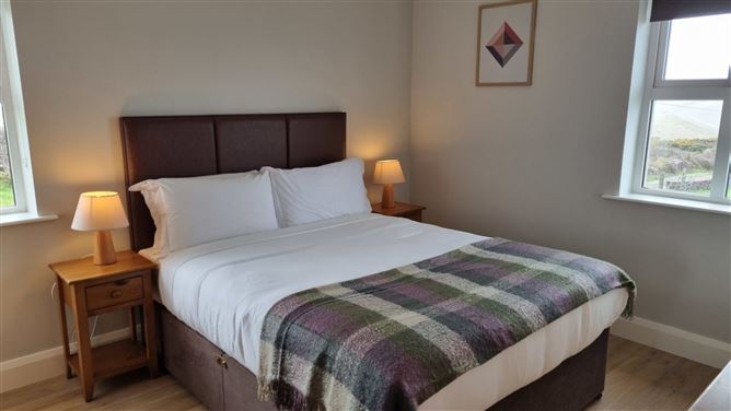 Classic Beach Cottage 5,