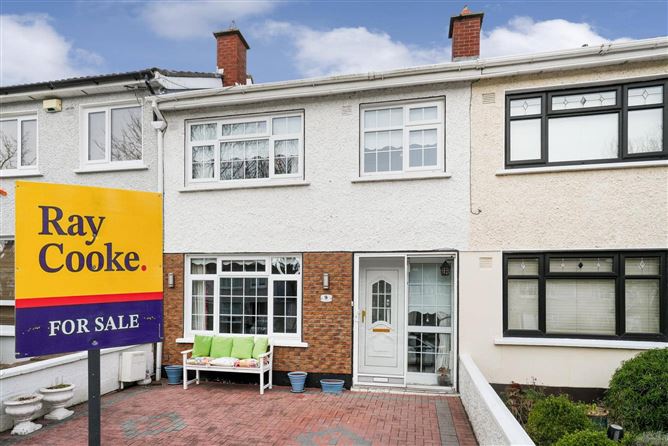9 Hillcrest Avenue, Lucan, Co. Dublin