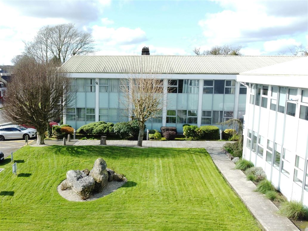 First Floor, Elm Court Boreenmanna Road, Co. Cork