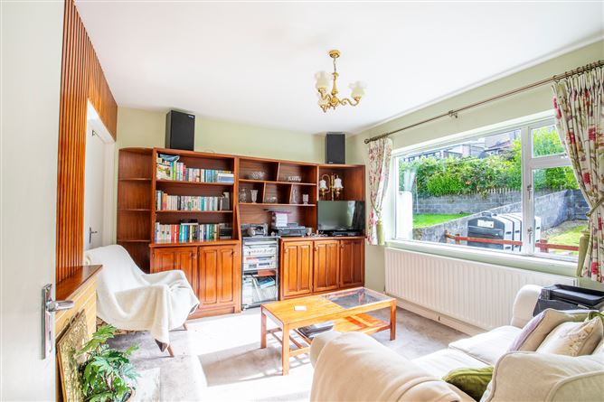 8 Woodlands Green, Renmore, Galway City