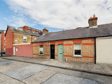 2 New Street North (With Attic Conversion), Smithfield, Dublin 7