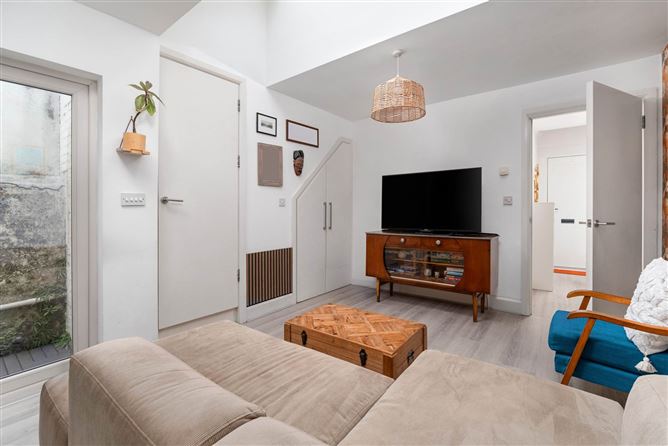 2 New Street North (With Attic Conversion), Smithfield, Dublin 7