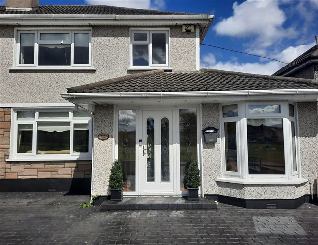 Warm Greeting Awaits You - ADULTS O, Dublin