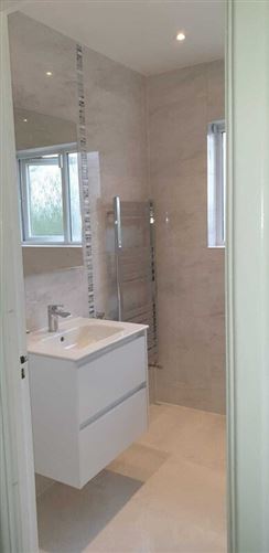 Warm Greeting Awaits You - ADULTS O, Dublin