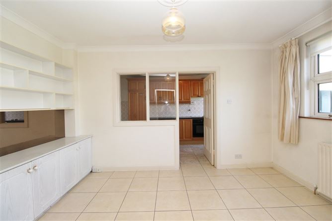 17 Brompton Lawn, Castleknock, Dublin 15