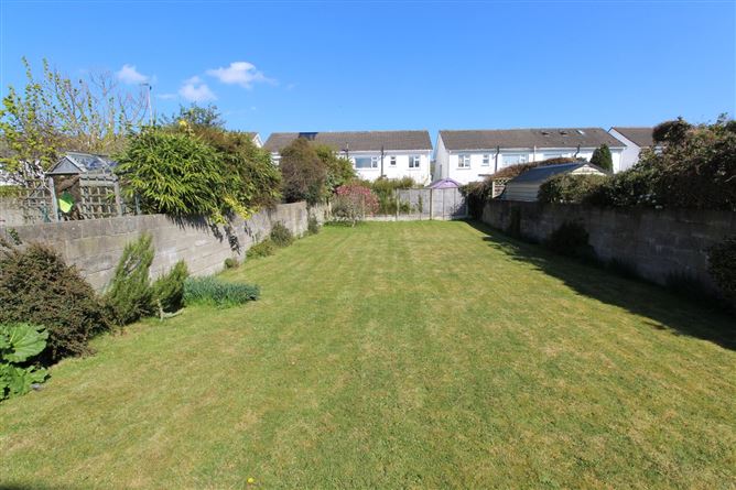 17 Brompton Lawn, Castleknock, Dublin 15