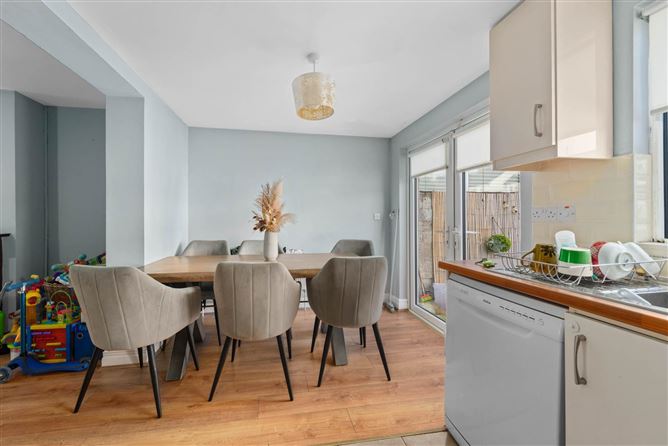 8 Baggot Road, Navan Road, Dublin 7