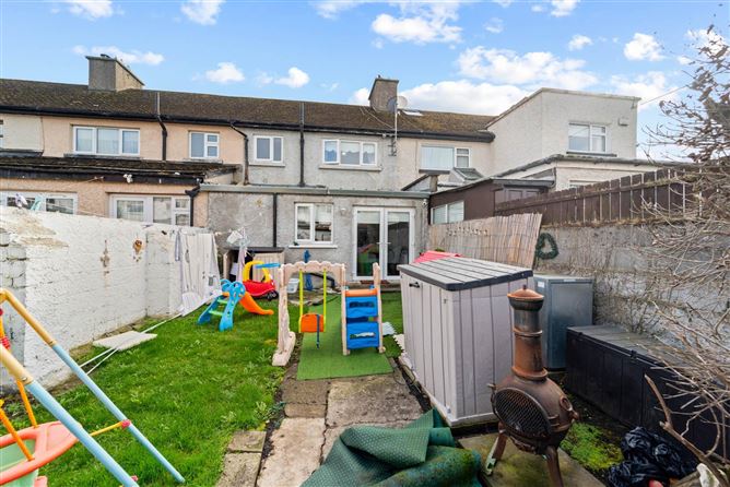 8 Baggot Road, Navan Road, Dublin 7