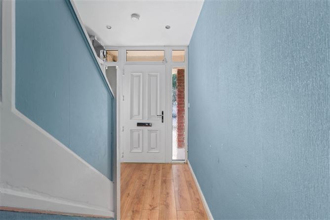 8 Baggot Road, Navan Road, Dublin 7